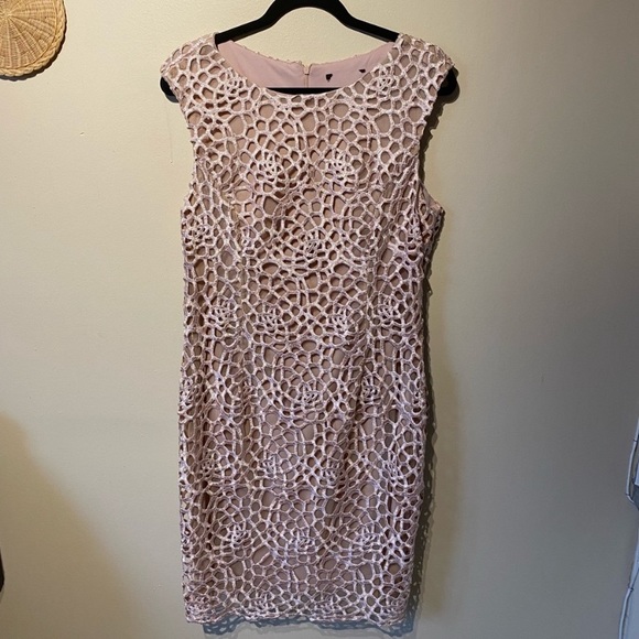 Franklyn Lyman size medium/large pink lace cut out midi dress. - Picture 2 of 5